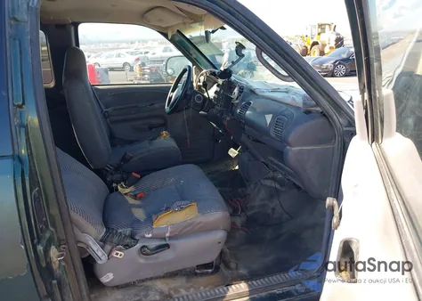 1999 Dodge Ram 1500 St z USA, uszkodzony, nr VIN 3B7HC13Y1XG165062